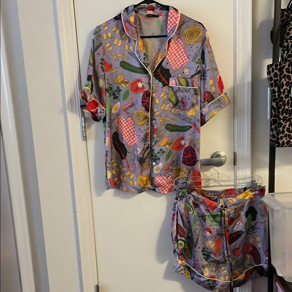Silky food print pj set